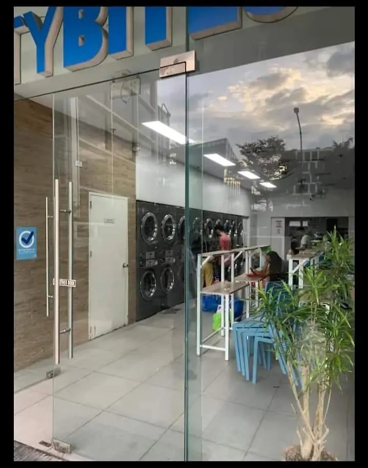 Shore Residence 1 Bedroom Staycation Μανίλα Διαμέρισμα